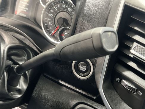 Used 2024 RAM 3500 Big Horn image 19