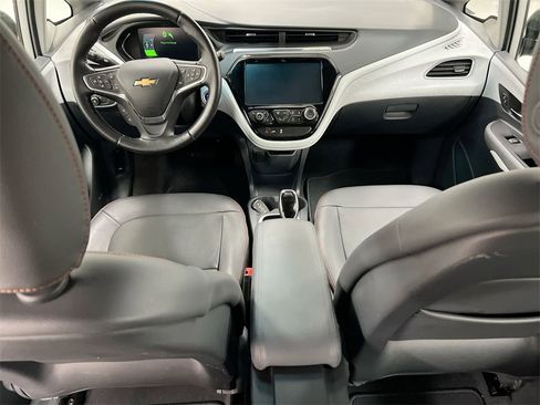 Used 2021 Chevrolet Bolt Premier w/ Infotainment Package image 10