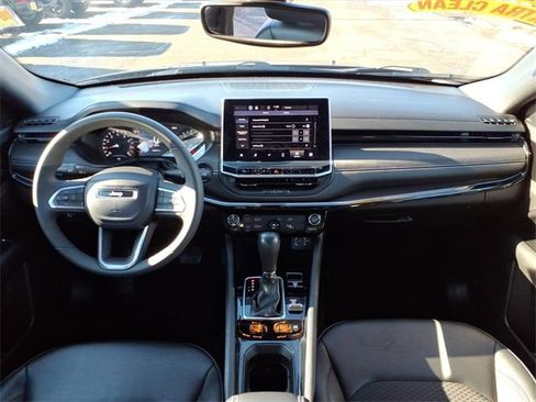 Certified 2022 Jeep Compass Altitude image 16