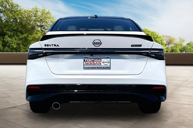 New 2027 Nissan Sentra SR w/ SR Premium Package FWD image 4