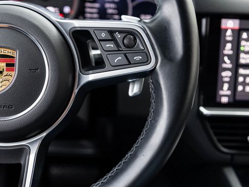 Certified 2021 Porsche Cayenne image 16
