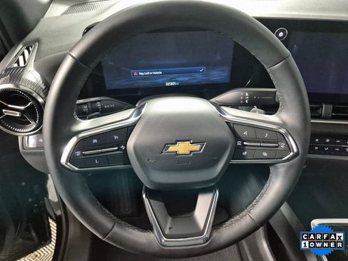 Certified 2025 Chevrolet Equinox LT w/ Convenience Package II image 11