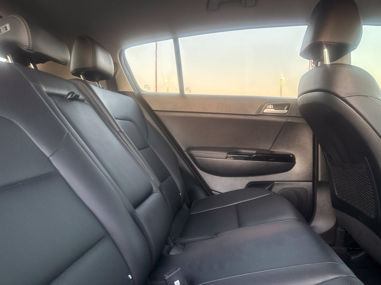 Used 2020 Kia Sportage EX AWD/4WD image 34