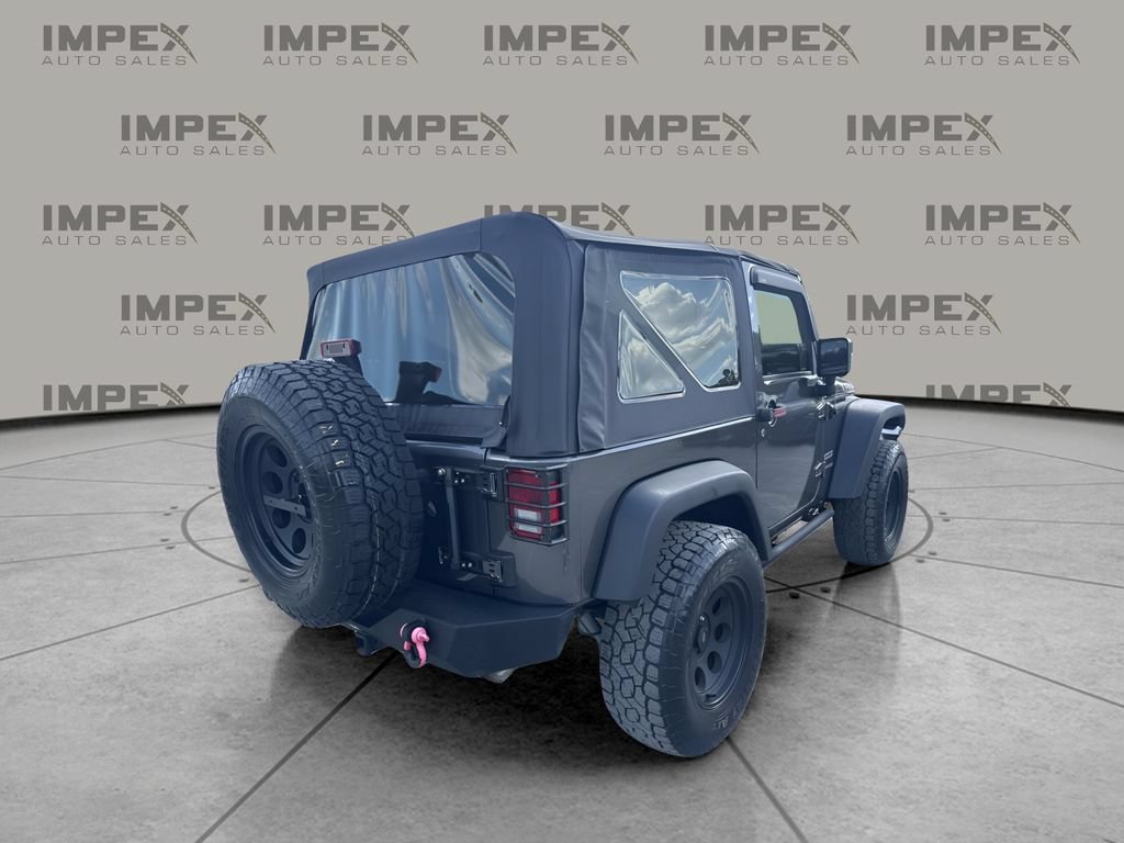 Used 2018 Jeep Wrangler Sport AWD/4WD image 6