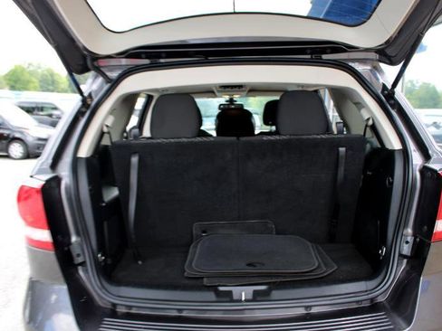 Used 2019 Dodge Journey SE w/ Connectivity Group image 17