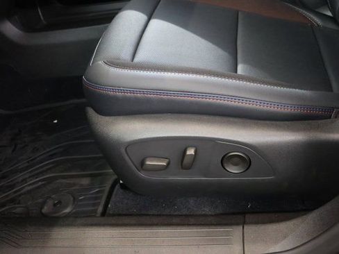 New 2026 Chevrolet Equinox EV RS image 12