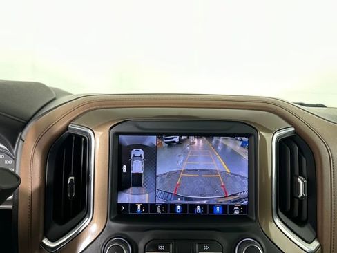 Used 2022 Chevrolet Silverado 2500 High Country w/ Z71 Off-Road Package image 21