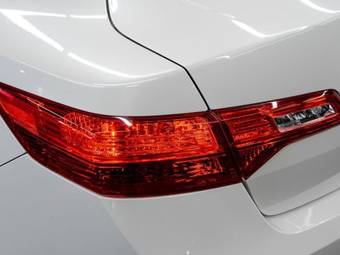 Used 2015 Acura ILX FWD image 14