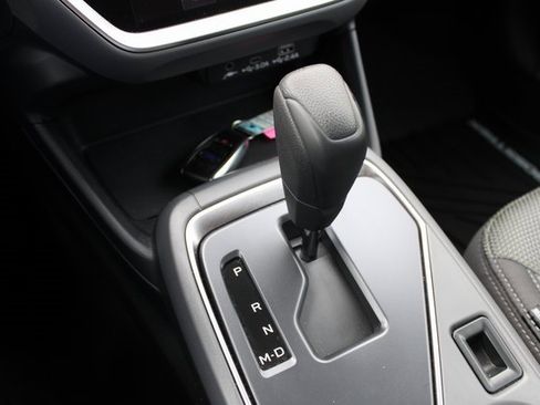 Used 2024 Subaru Crosstrek 2.0i Premium w/ Crosstrek Mirror Package image 23