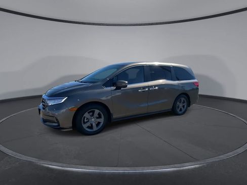 Used 2021 Honda Odyssey EX image 5