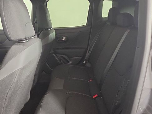 Used 2023 Jeep Renegade Latitude w/ Premium Group AWD/4WD image 23