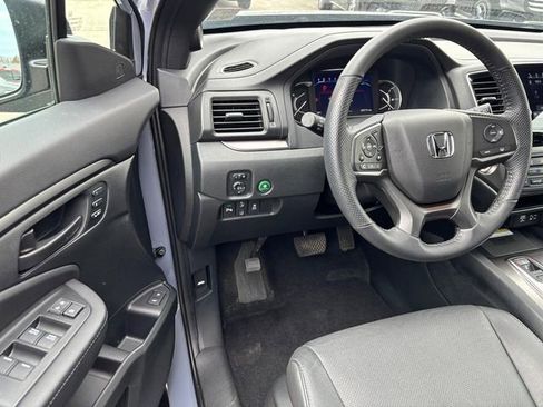 Used 2023 Honda Passport EX-L image 9