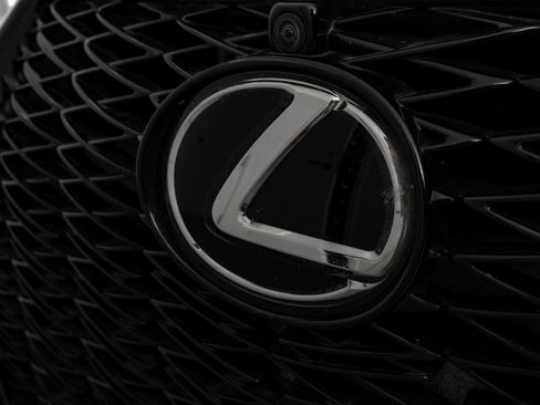 Certified 2022 Lexus IS 350 F Sport image 3