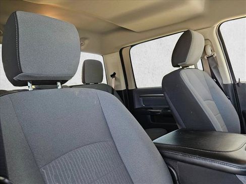 Used 2023 RAM 1500 Classic SLT AWD/4WD image 16