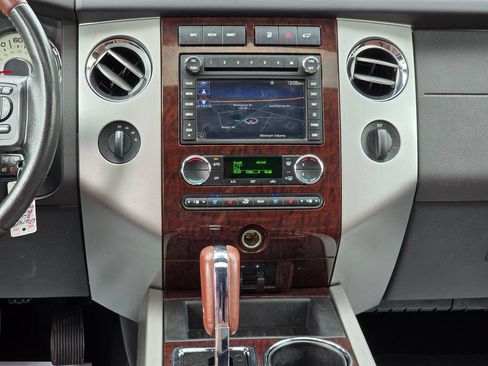 Used 2013 Ford Expedition King Ranch AWD/4WD image 18