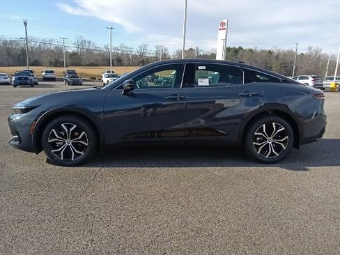 New 2026 Toyota Crown XLE image 6