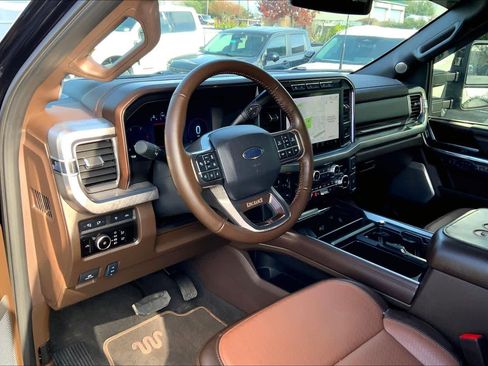 Used 2024 Ford F250 King Ranch image 15