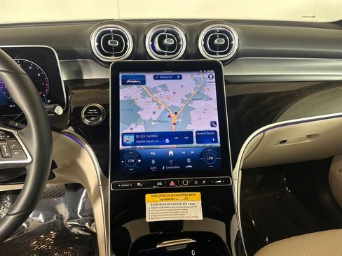 Certified 2026 Mercedes-Benz GLC 300 image 30
