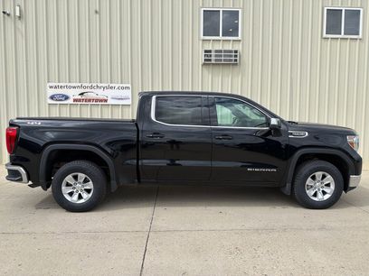Used 2019 GMC Sierra 1500 SLE w/ SLE Value Package