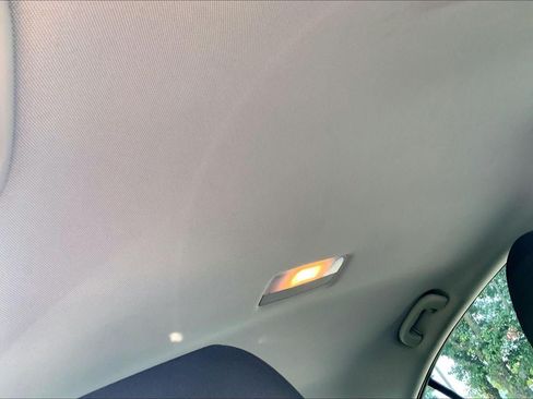 Used 2014 Chevrolet Cruze LT FWD image 28