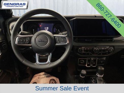 Certified 2025 Jeep Wrangler Unlimited Sahara AWD/4WD image 30