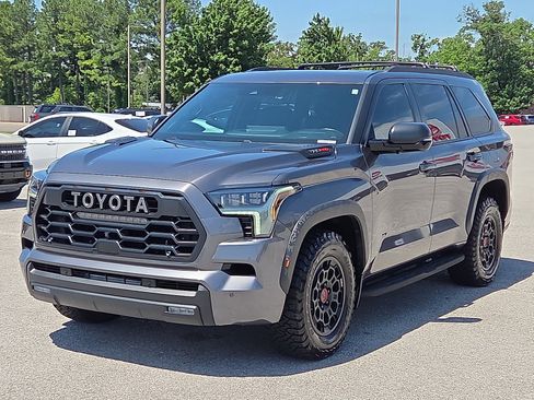 Used 2024 Toyota Sequoia TRD Pro AWD/4WD image 2