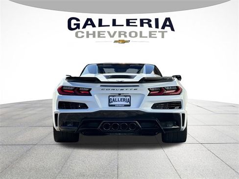 Used 2024 Chevrolet Corvette Z06 w/ Battery Protection Package image 5