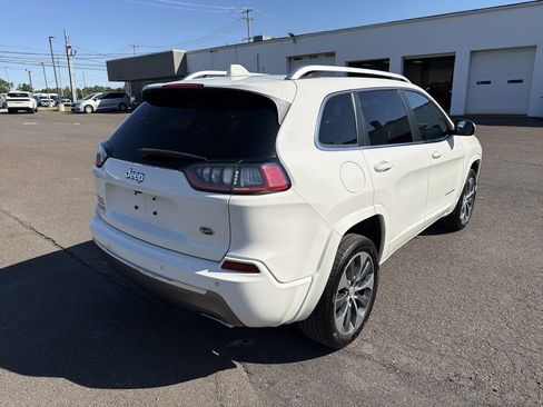 Used 2019 Jeep Cherokee Overland w/ Heavy Duty Protection Group AWD/4WD image 5