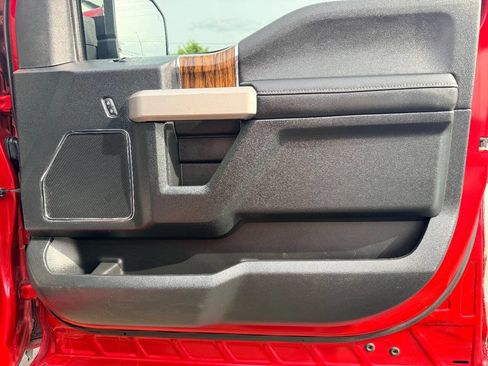 Used 2020 Ford F150 Lariat AWD/4WD image 37