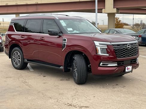 New 2026 Nissan Armada Platinum image 4