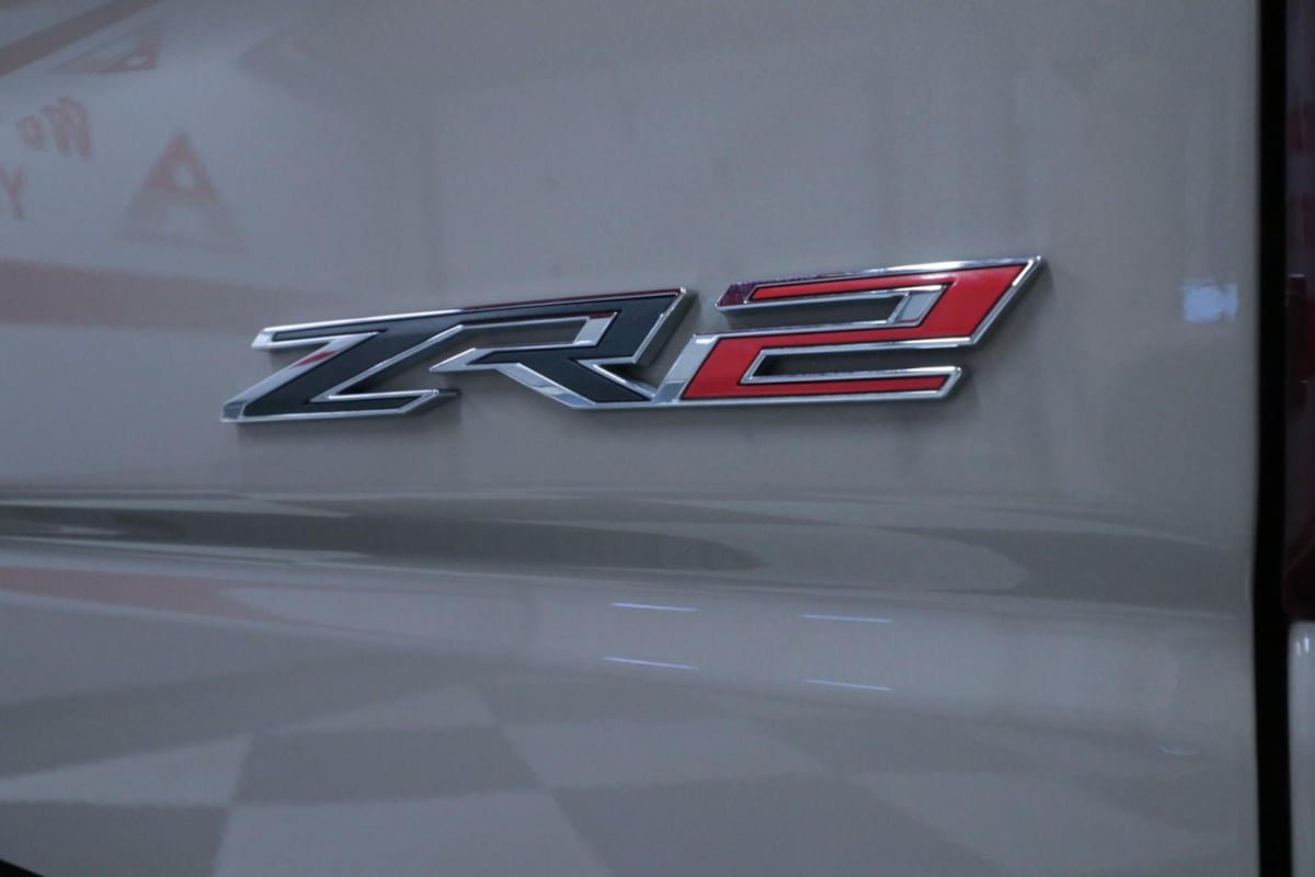 Used 2022 Chevrolet Silverado 1500 ZR2 w/ Technology Package AWD/4WD image 33