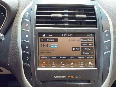 Used 2019 Lincoln MKC Reserve w/ MKC Climate Package image 18