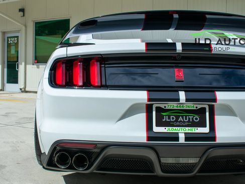 Used 2019 Ford Mustang Shelby GT350R w/ GT350R Equipment Group 920A RWD image 33