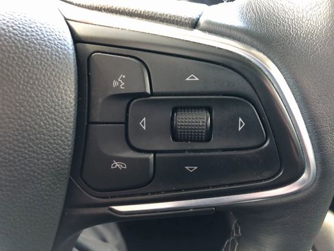 Certified 2021 Buick Encore GX Select image 31