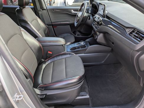 Used 2024 Ford Escape ST-Line image 28