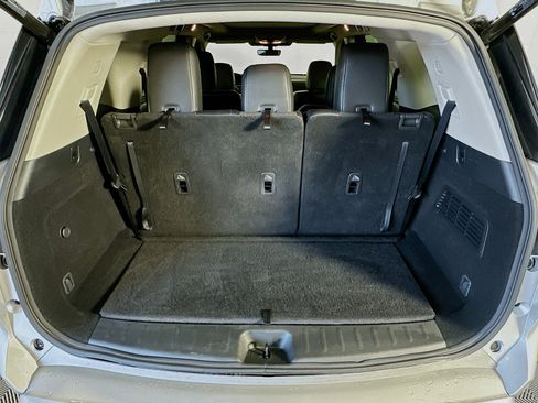 Used 2023 Nissan Pathfinder SL w/ SL Premium Package image 29