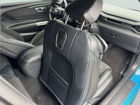 Used 2025 Ford Mustang GT RWD image 45