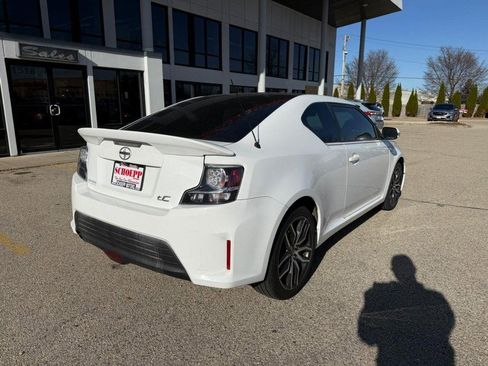Used 2014 Scion tC image 5