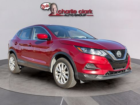 Used 2020 Nissan Rogue Sport S w/ Appearance Package FWD image 7