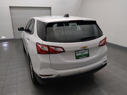 Used 2018 Chevrolet Equinox LS FWD image 6