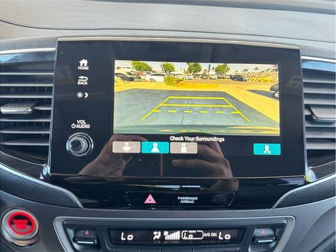Used 2021 Honda Pilot Special Edition image 16