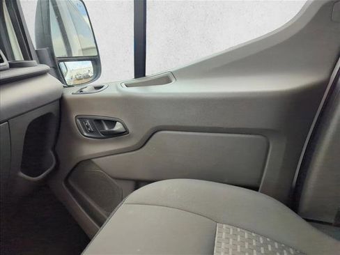 Used 2023 Ford Transit 350 XLT image 19