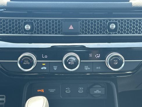 Certified 2025 Honda Civic Sport image 16
