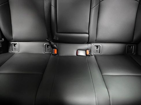 Used 2025 Lexus UX 300h AWD image 19