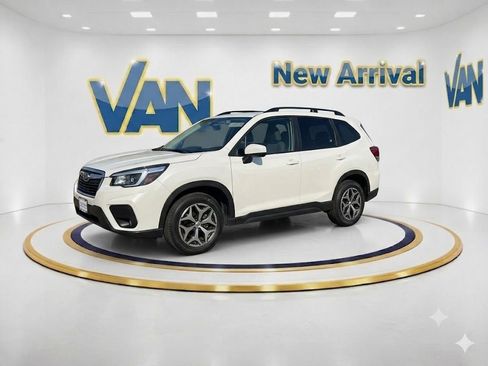 Used 2021 Subaru Forester Premium AWD/4WD image 1