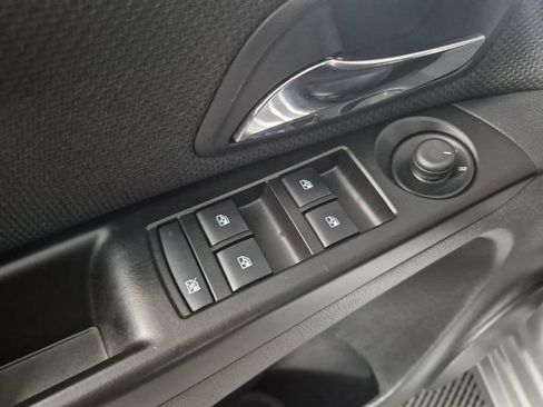Used 2014 Chevrolet Cruze LT FWD image 7