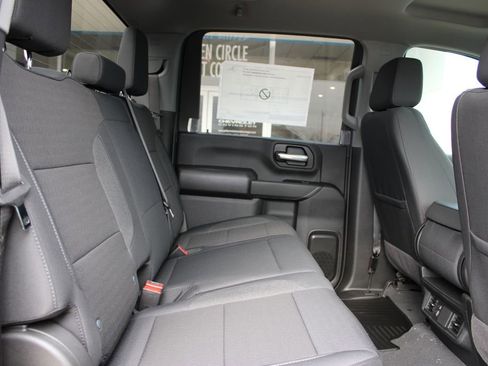 New 2025 Chevrolet Silverado 2500 Custom w/ Custom Convenience Package image 32