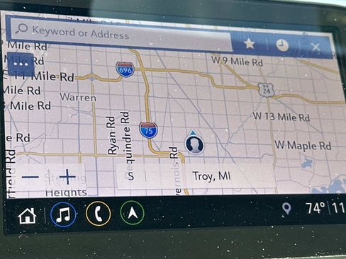 Certified 2019 Chevrolet Equinox LT w/ Sun & Navigation Package FWD image 28