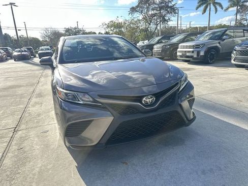 Used 2019 Toyota Camry SE image 34