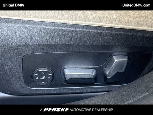 Used 2023 BMW i4 eDrive40 RWD image 4